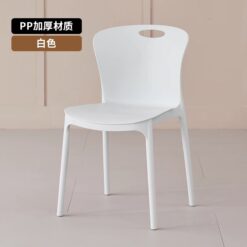 Ghế ăn bằng nhựa nguyên sinh