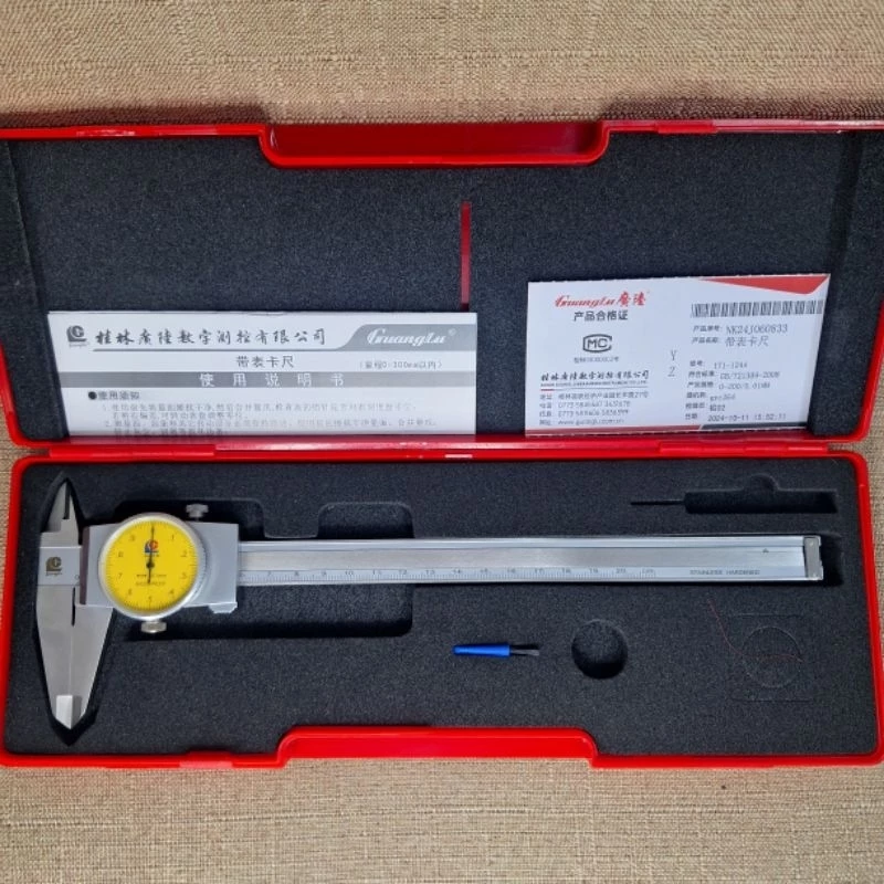 Thước cặp đồng hồ GuangLu model 171-134A 6 Thước cặp đồng hồ GuangLu Model 171-134A